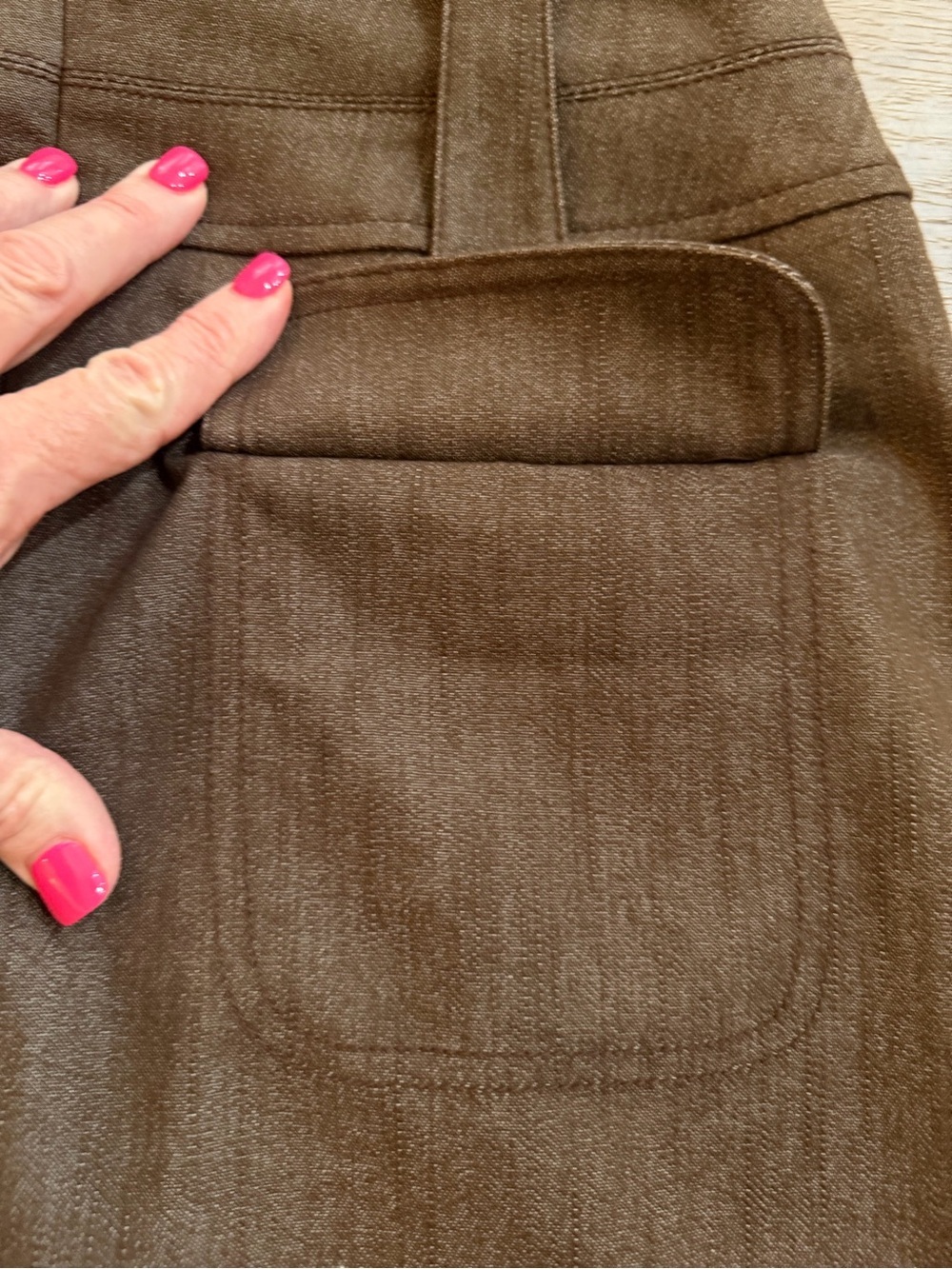 Worthington Brown Pencil Skirt with Belt Loop Detail Size 4 Petite - Picture 9 of 13